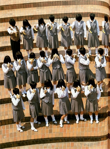 s 1996N s R荂wZ ƃAo ƋLO A