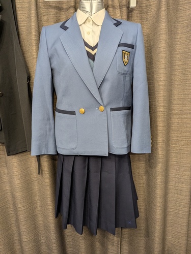 �É��� �x�m�{���ˍ��Z�@�u���U�[�A�Z�[�^�[�A�X�J�[�g�A�u���E�X�A�ăI�[�o�[�u���E�X